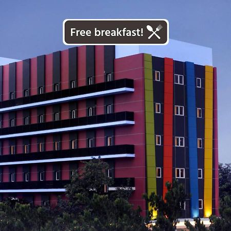 Amaris Hotel Senen Τζακάρτα Εξωτερικό φωτογραφία